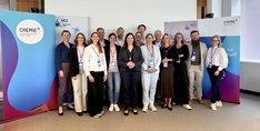 Gruppenfoto sämtlicher Teilnehmenden