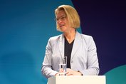 Dr. Katja Scharpwinkel, Präsidentin des Bundesarbeitergeberverbands Chemie e.V. (BAVC), Mitglied des Vorstands der BASF SE.